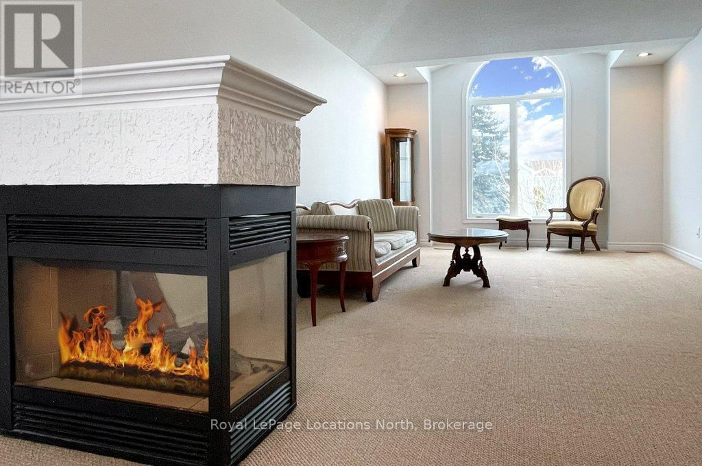 321 BALSAM STREET Image 15