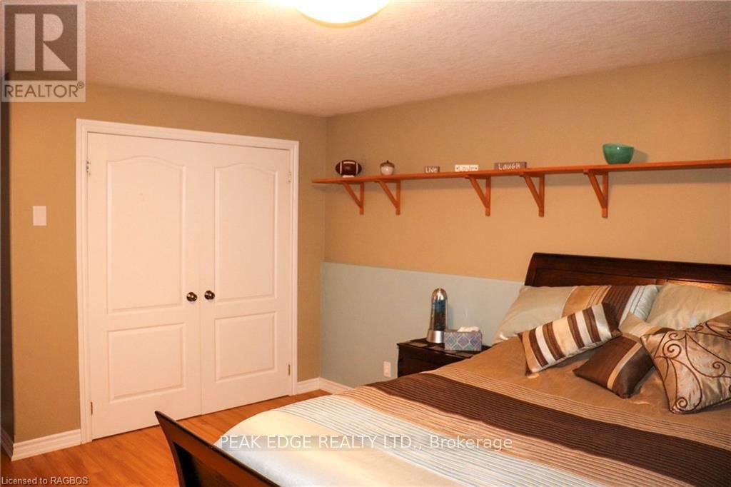 2511 GEORGE PARKWAY Image 36