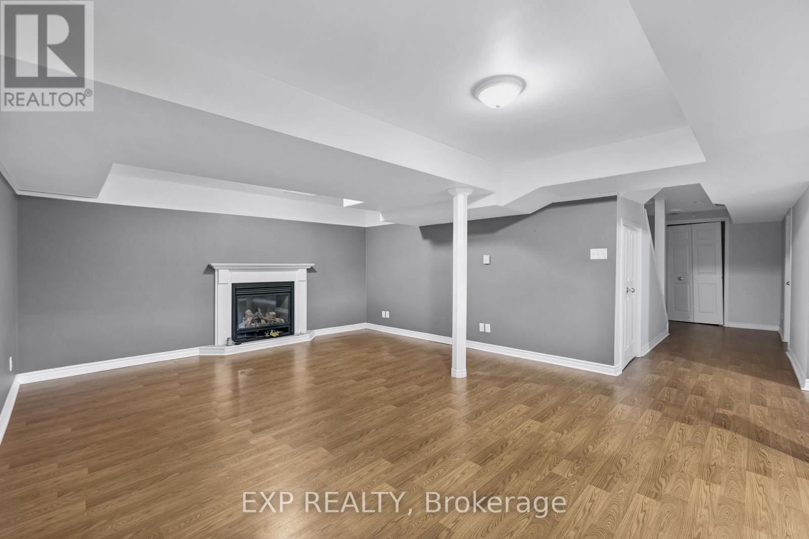 31 BROWN WOOD DRIVE Image 37