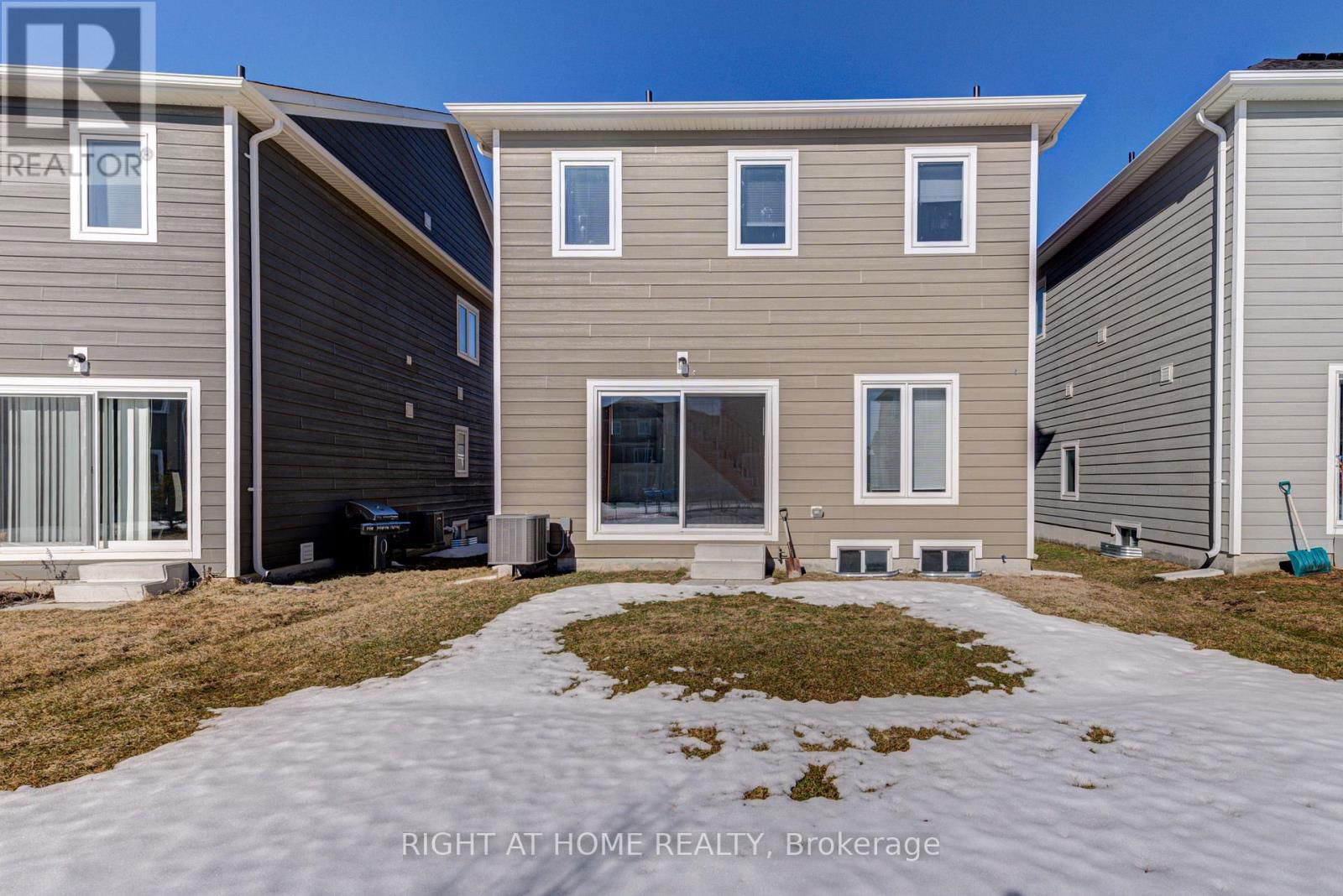 8 BOBOLINK DRIVE Image 35