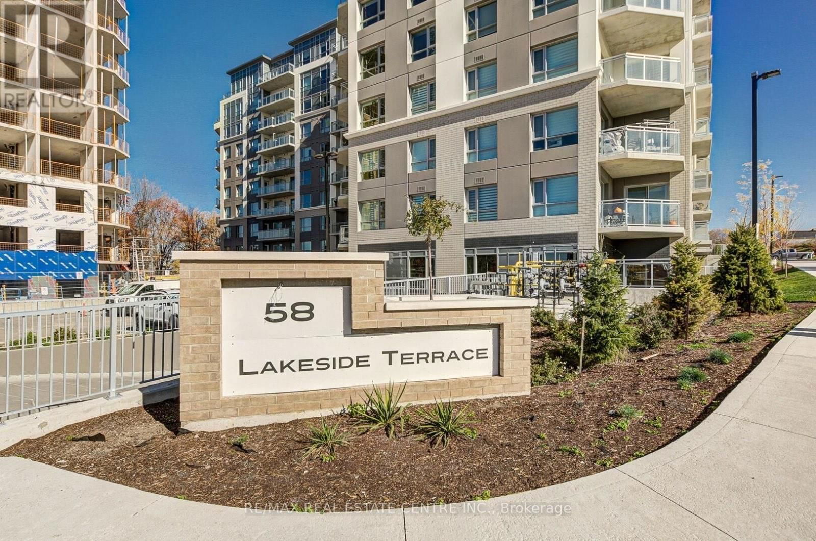 611 - 58 LAKESIDE TERRACE Image 1