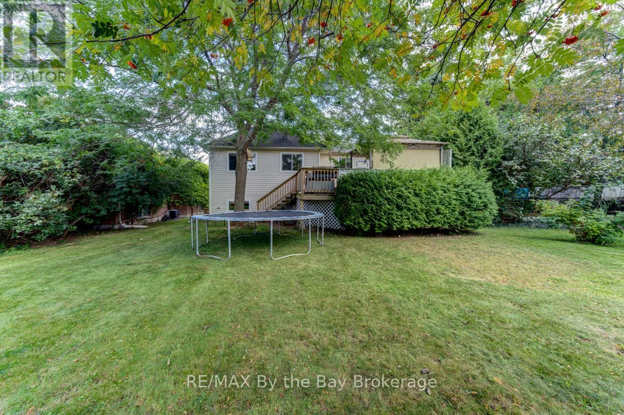309 BALSAM STREET Image 31