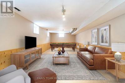 Commercial for Sale in Canada