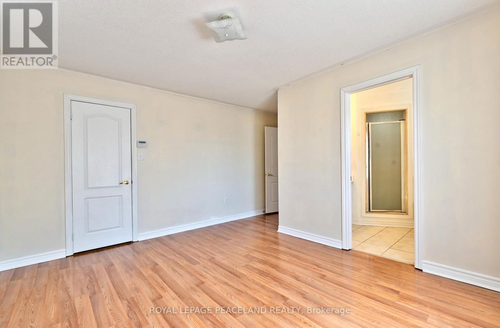 32 COUNSELLOR TERRACE Image 24