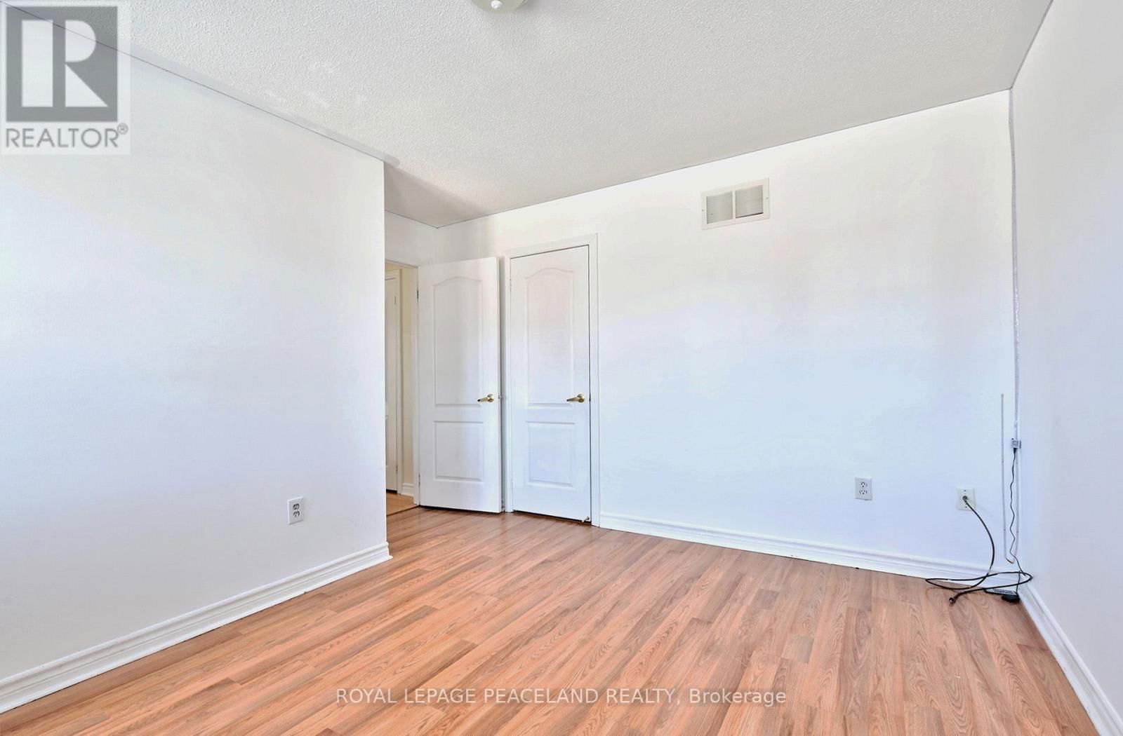 32 COUNSELLOR TERRACE Image 31