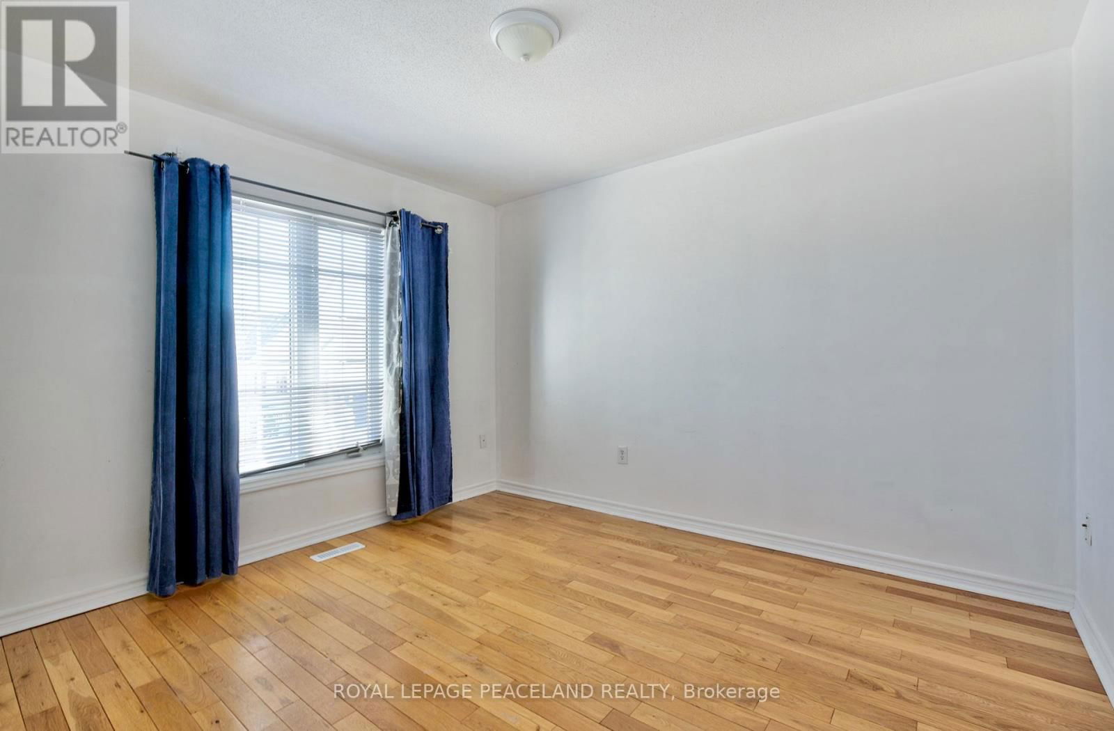 32 COUNSELLOR TERRACE Image 33