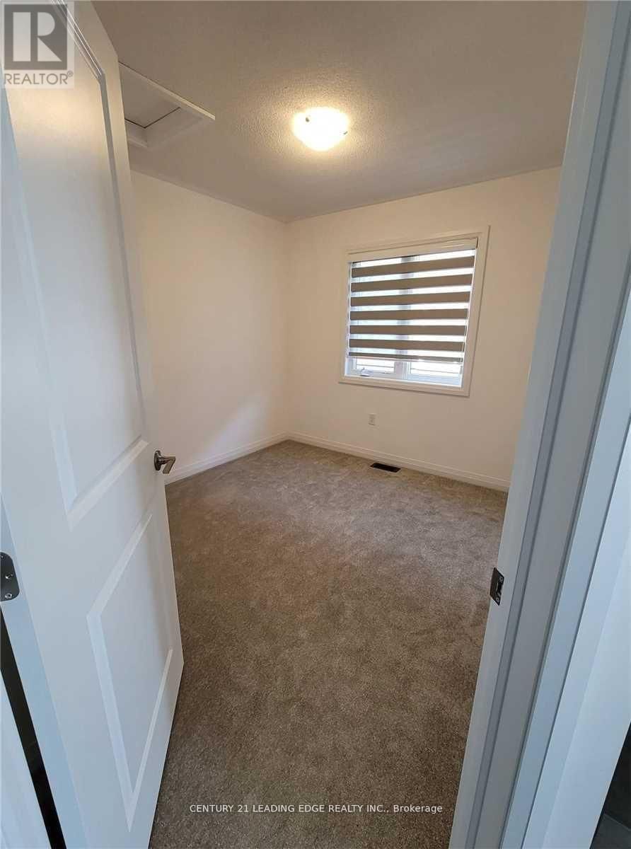 29 KODA STREET Image 4