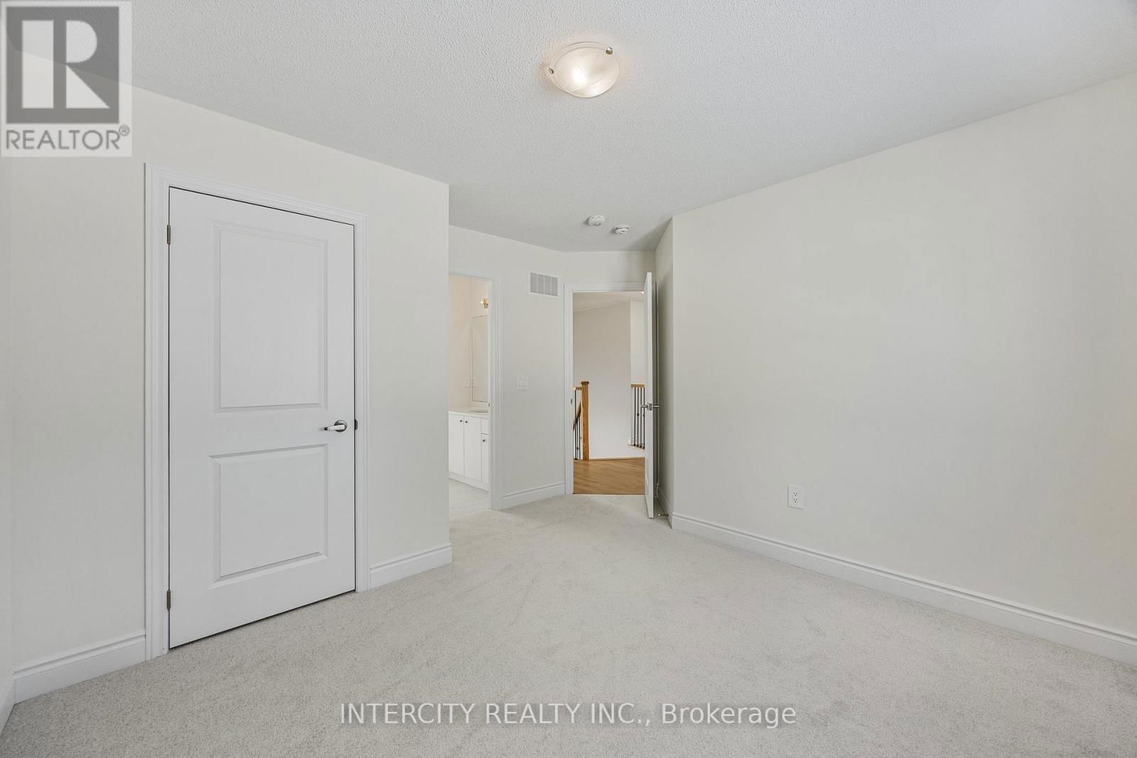Lot 35 LEGACY CIRCLE Image 33