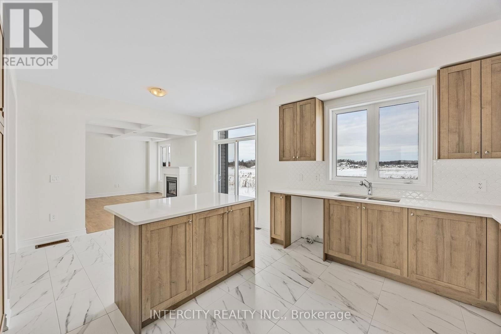 LOT 35 LEGACY CIRCLE Image 11