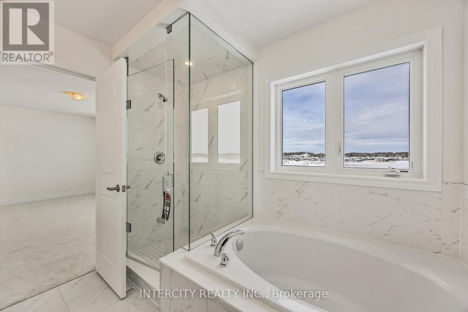 LOT 35 LEGACY CIRCLE Image 28