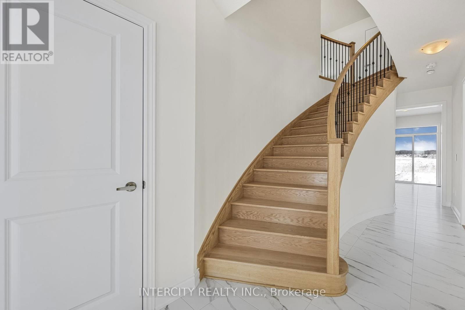 LOT 35 LEGACY CIRCLE Image 5