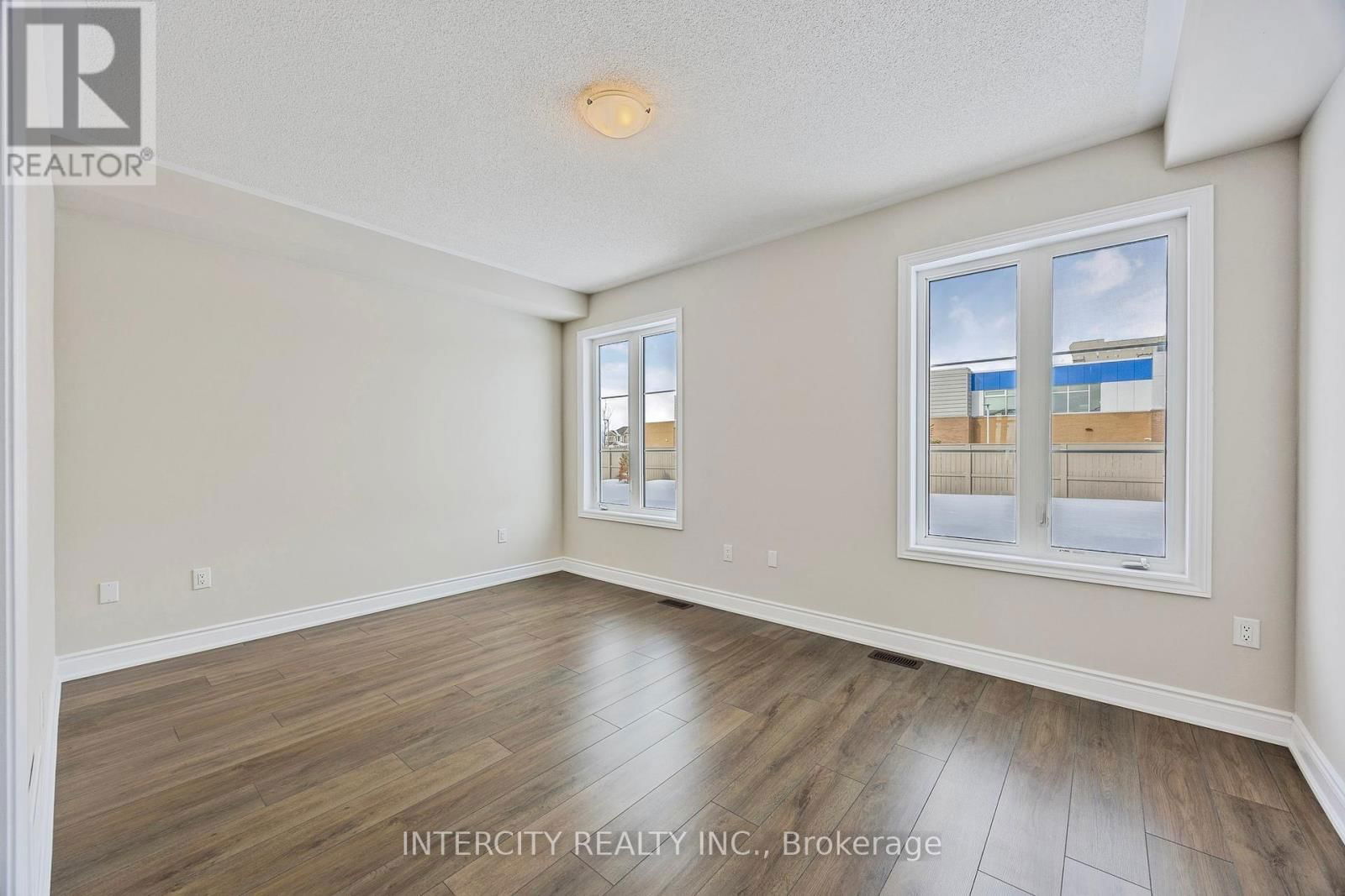 LOT 180 SEASON CRESCENT Image 21