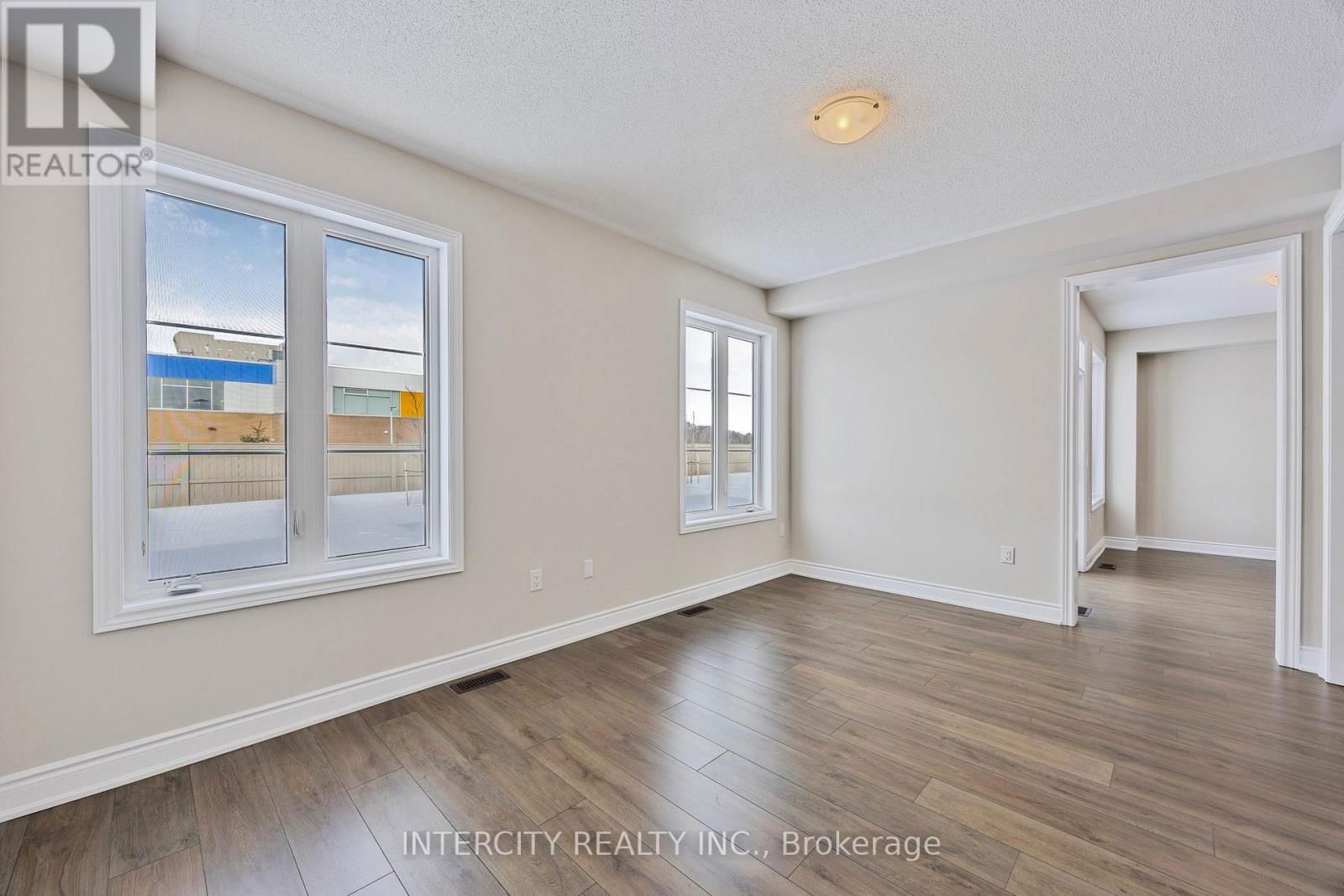 LOT 180 SEASON CRESCENT Image 22