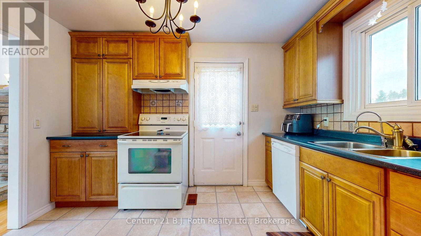 3245 GRAYSHOTT DRIVE Image 7