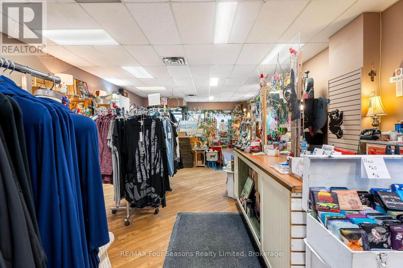 2 - 191 HURONTARIO STREET Image 8