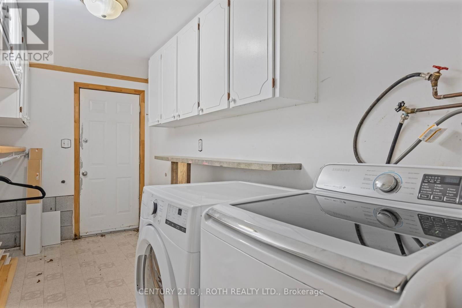 4201 HURONIA ROAD Image 27