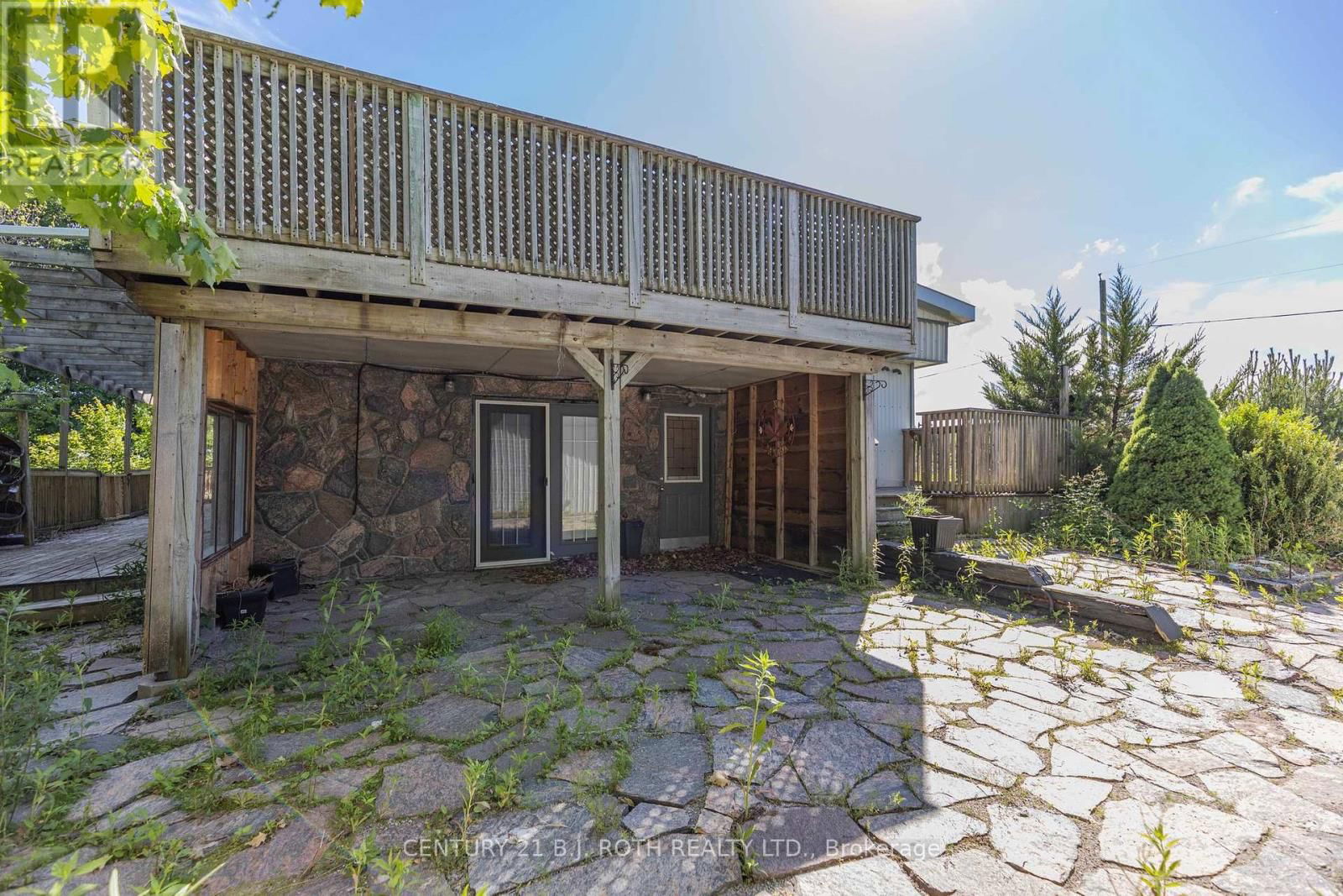 4201 HURONIA ROAD Image 32