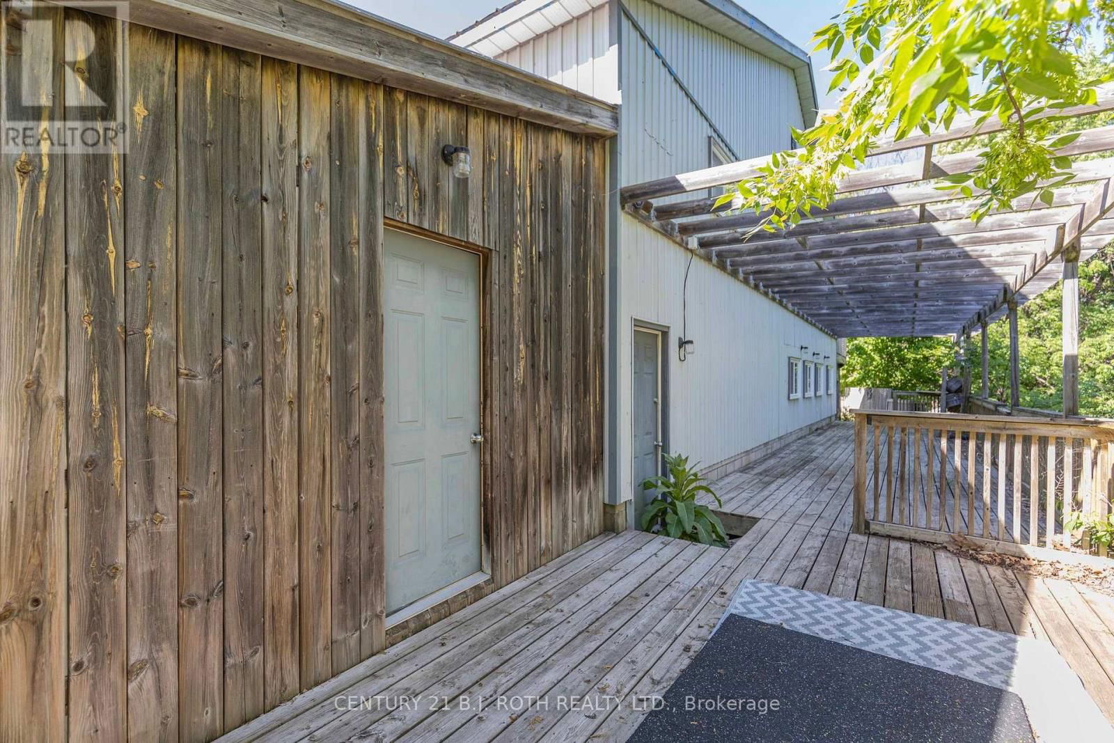 4201 HURONIA ROAD Image 35