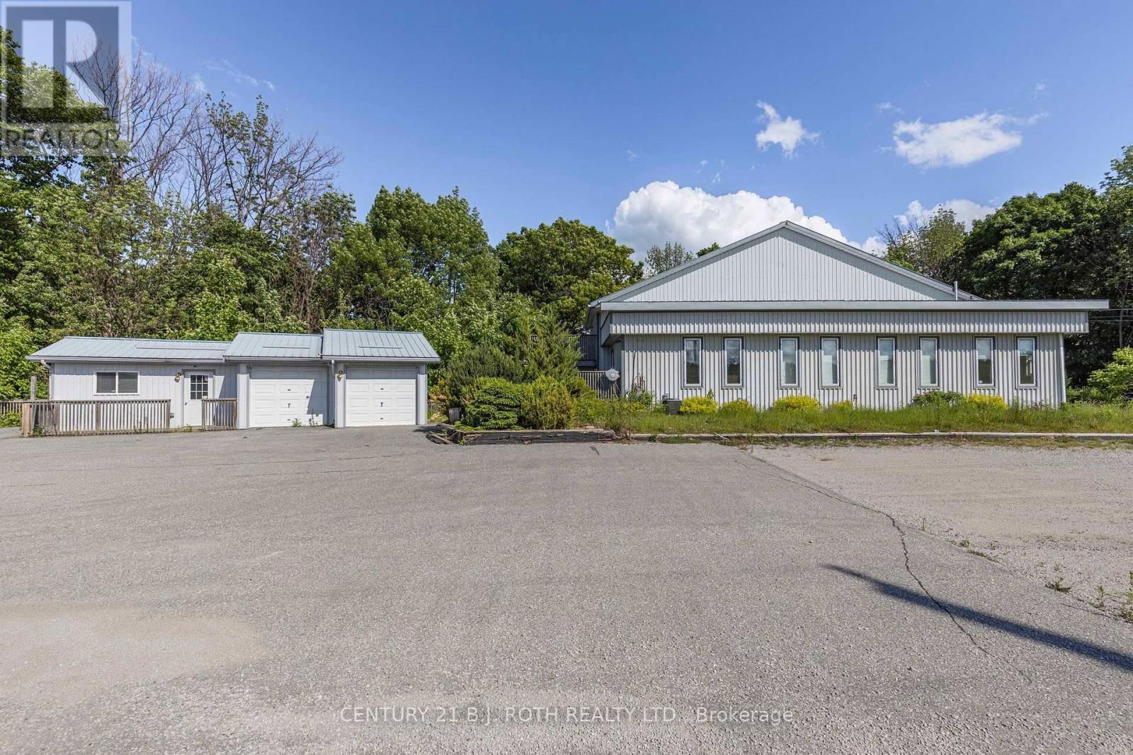 4201 HURONIA ROAD Image 8