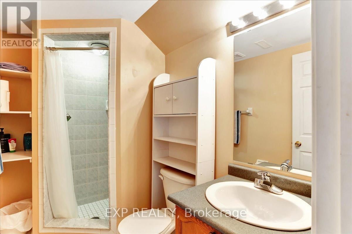 13 MASTERS LANE Image 37
