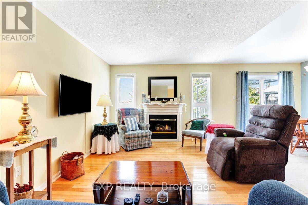 13 MASTERS LANE Image 6