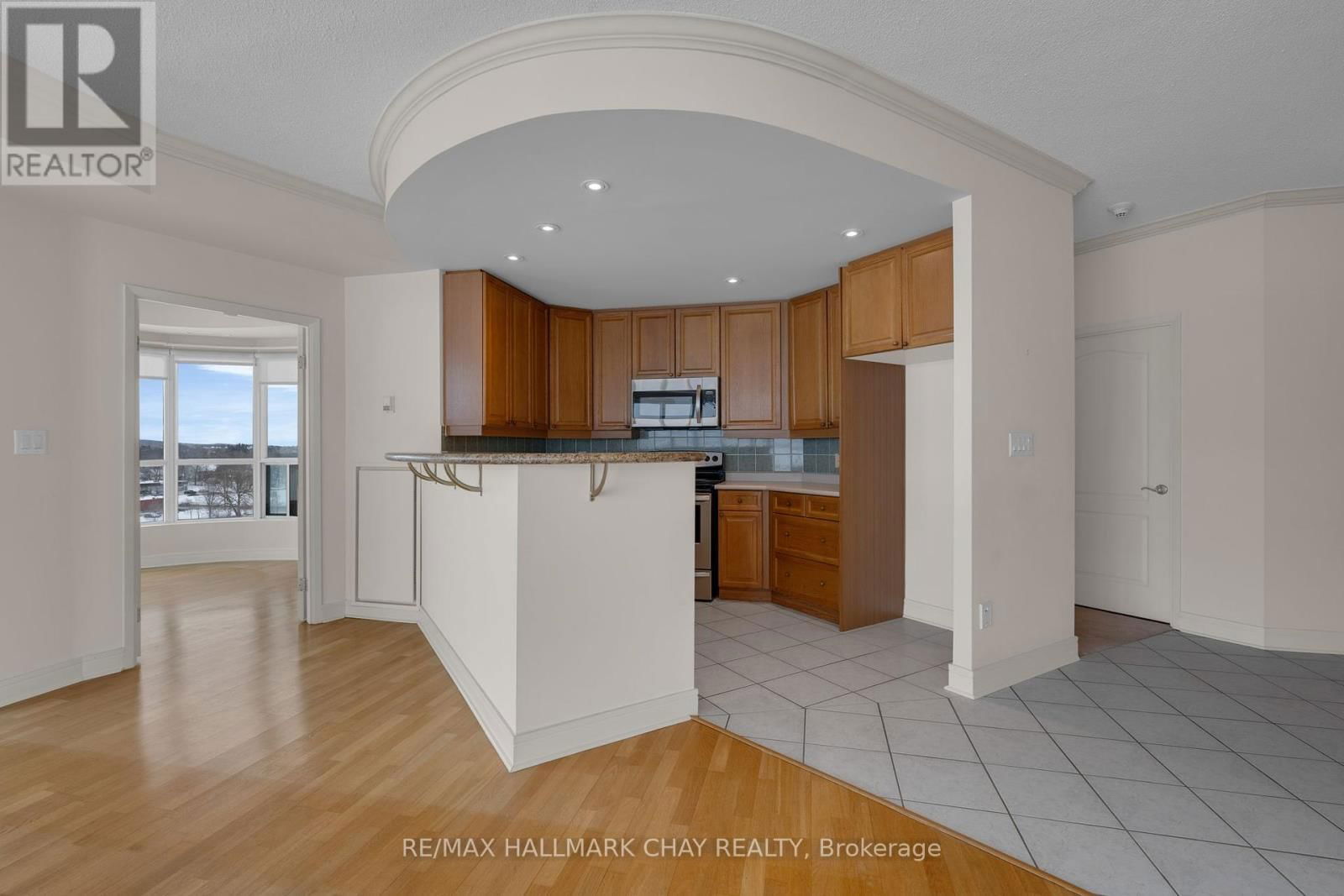 811 - 2 TORONTO STREET Image 14