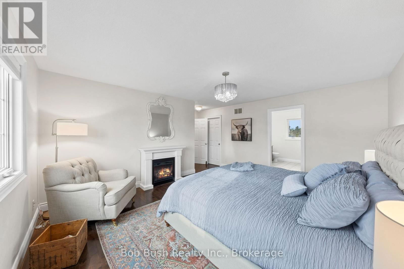 3 BRECHIN CRESCENT Image 21