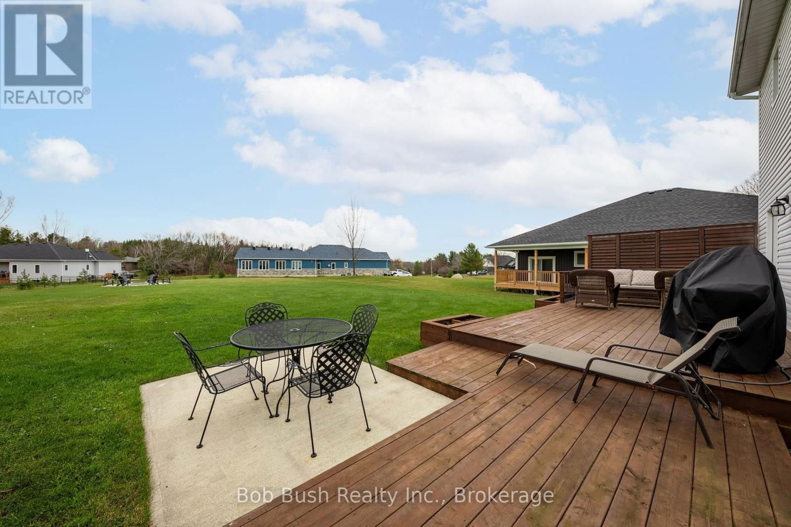 3 BRECHIN CRESCENT Image 38