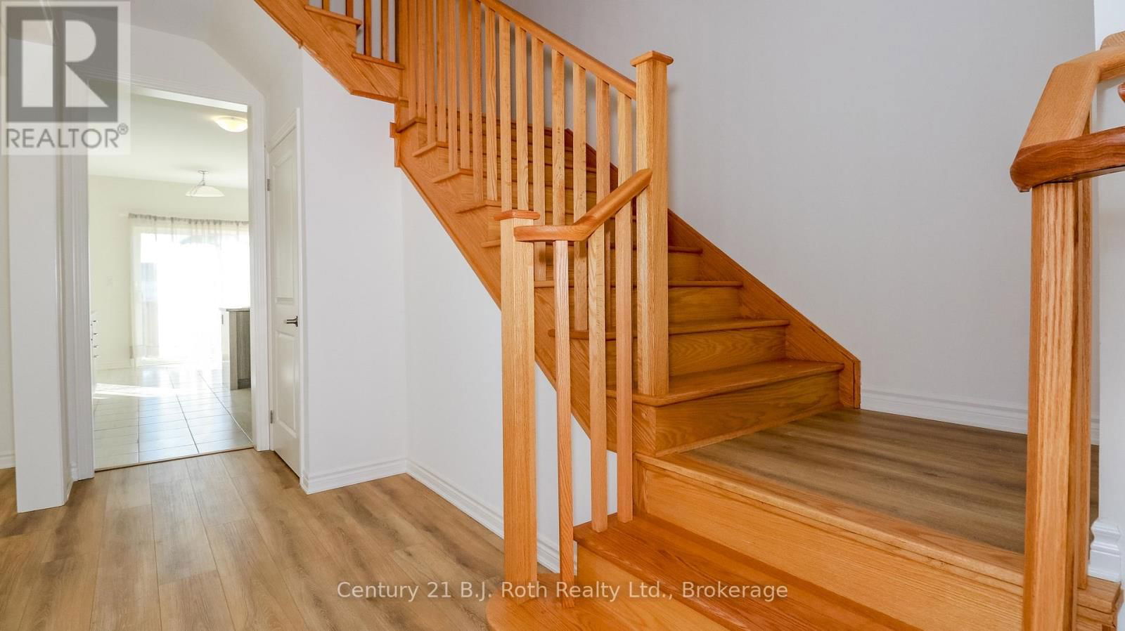 243 MCKENZIE DRIVE Image 11