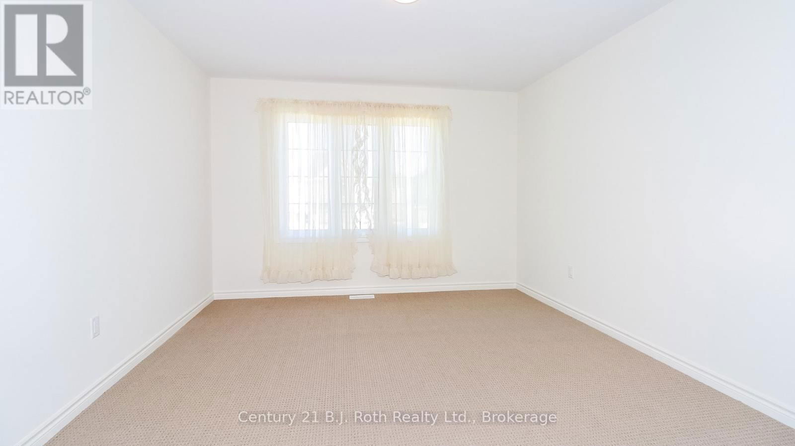 243 MCKENZIE DRIVE Image 9
