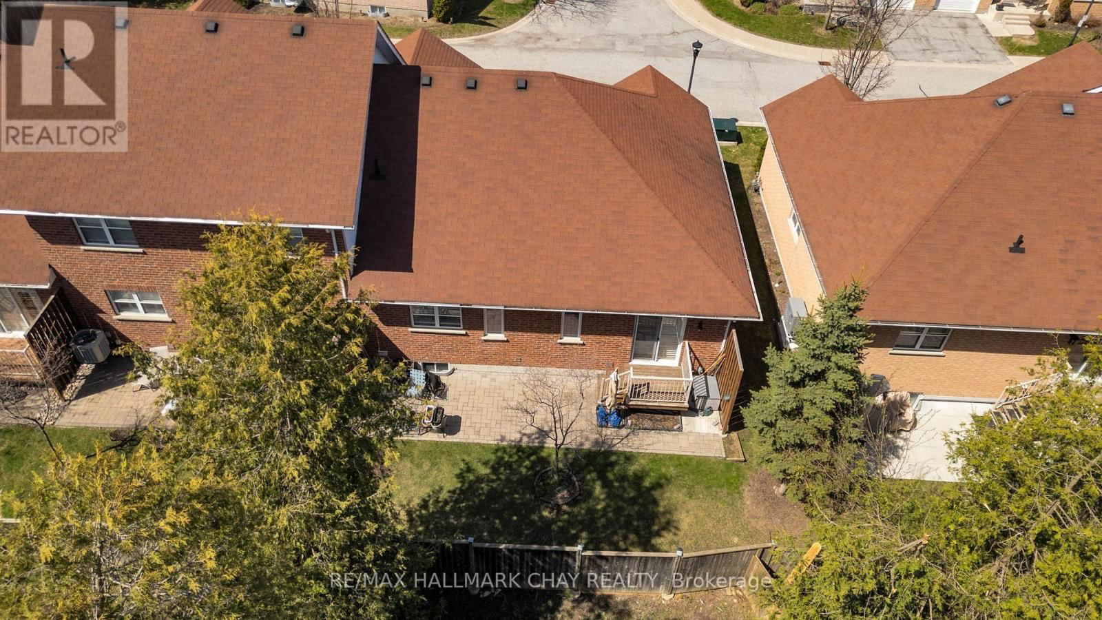5 - 318 LITTLE AVENUE Image 31