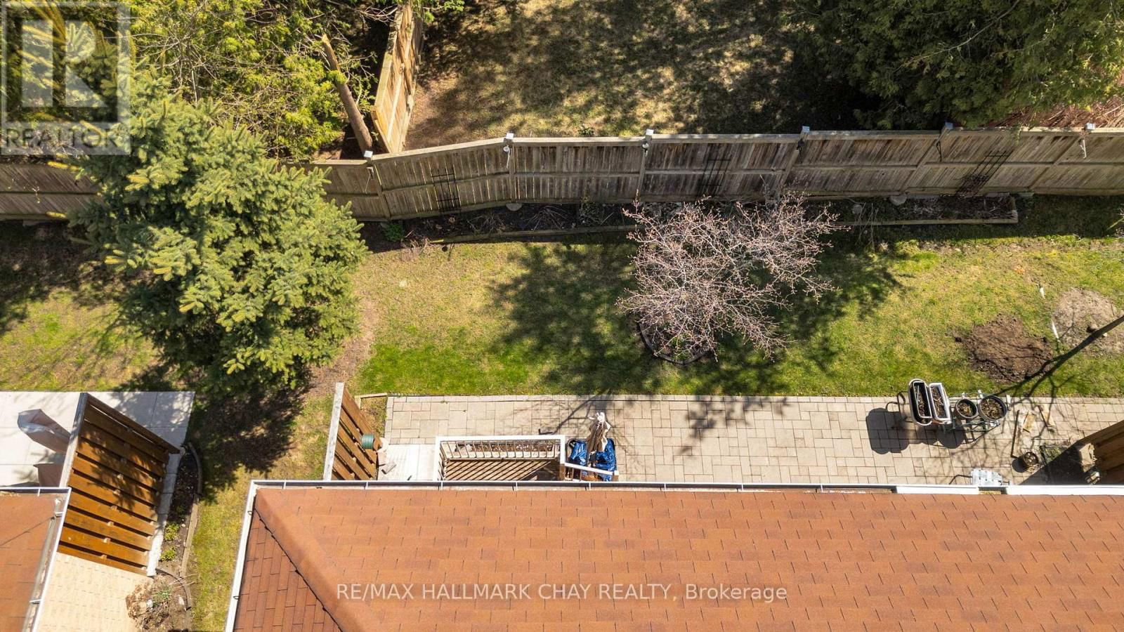 5 - 318 LITTLE AVENUE Image 33