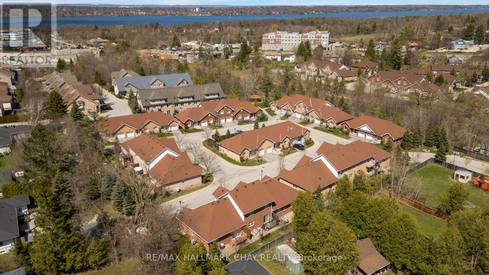 5 - 318 LITTLE AVENUE Image 37