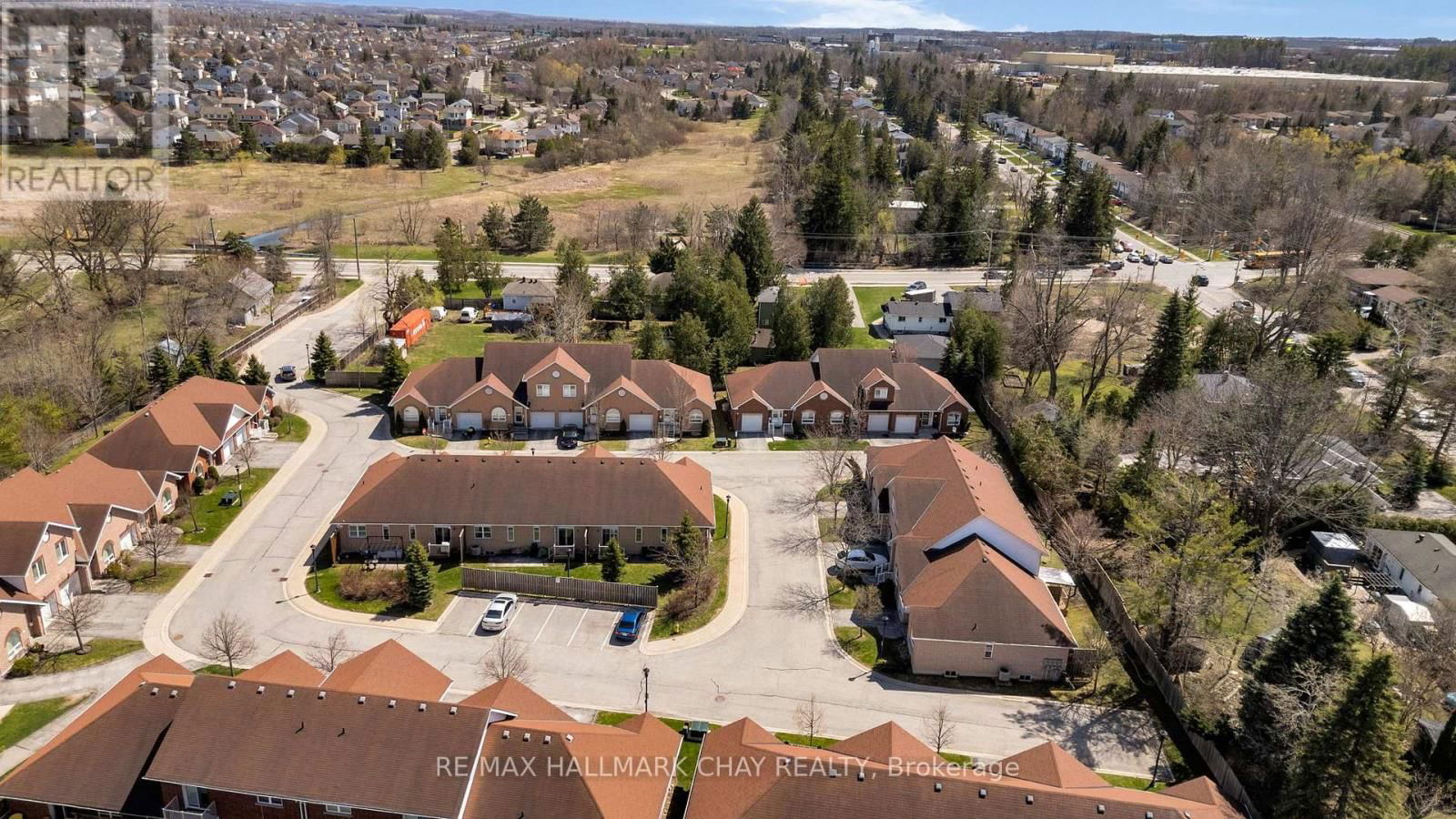 5 - 318 LITTLE AVENUE Image 39