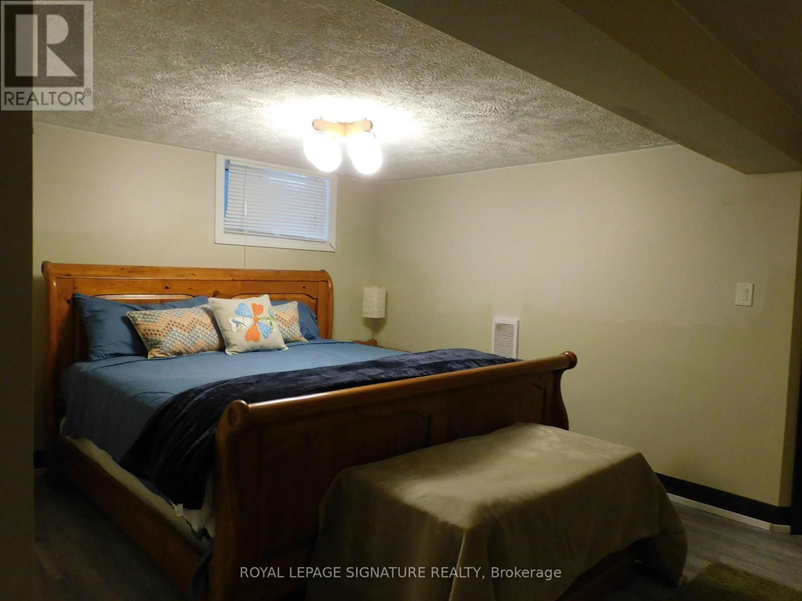 2 OJIBWAY COURT Image 15
