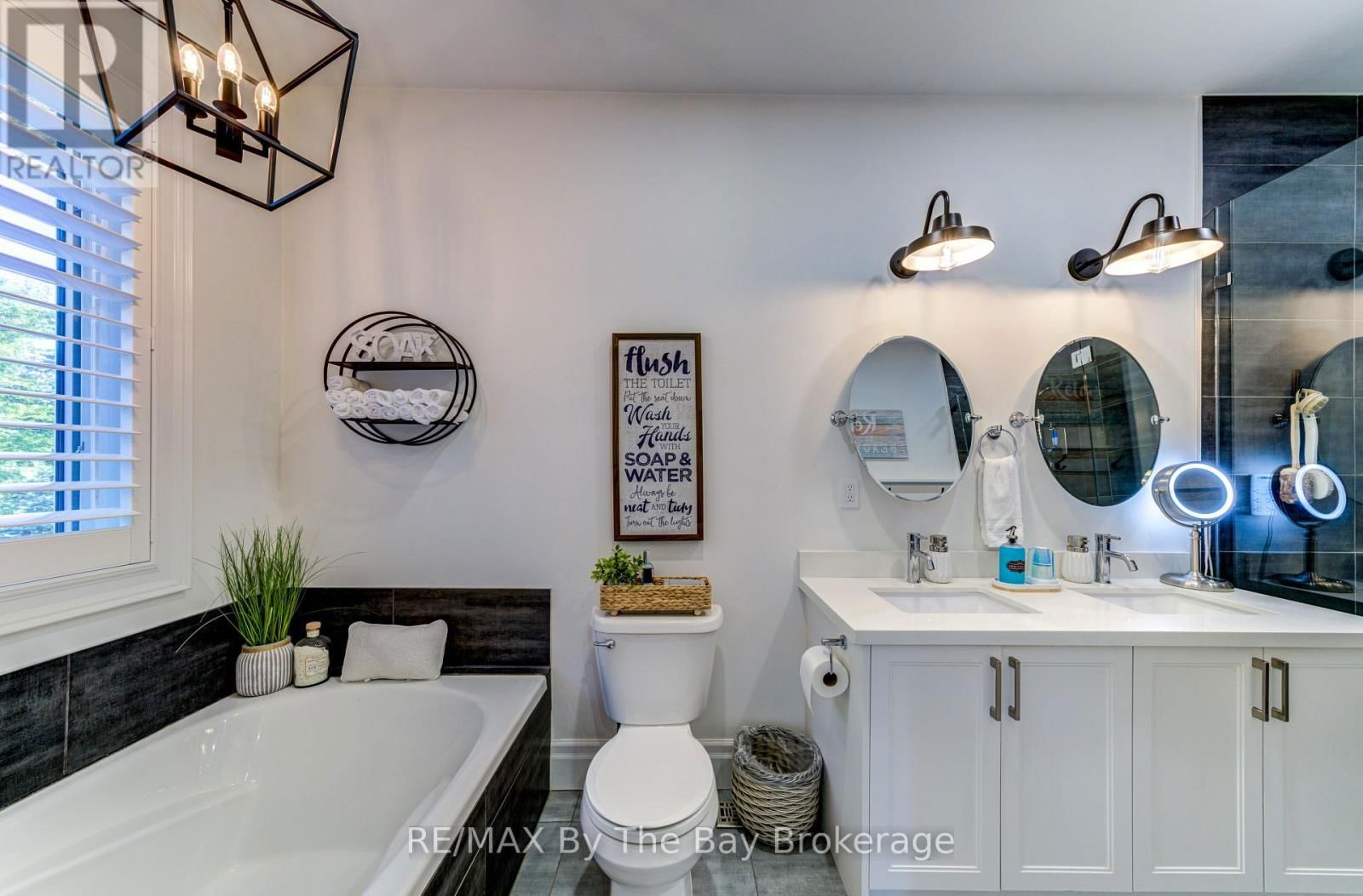 280 ROBINSON ROAD Image 13