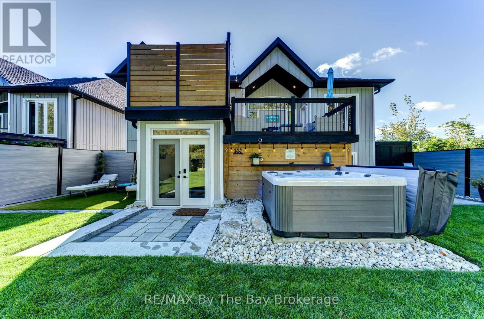280 ROBINSON ROAD Image 25