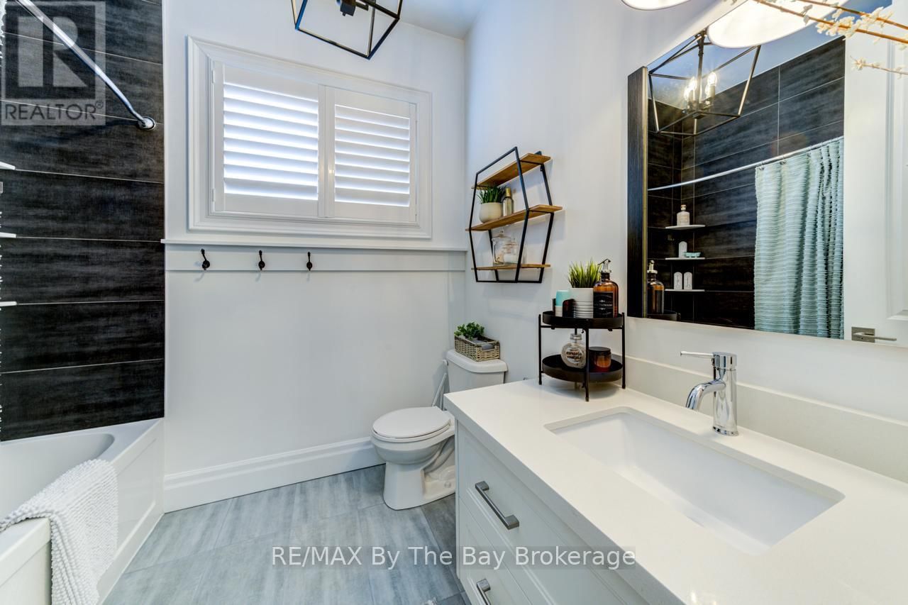 280 ROBINSON ROAD Image 34