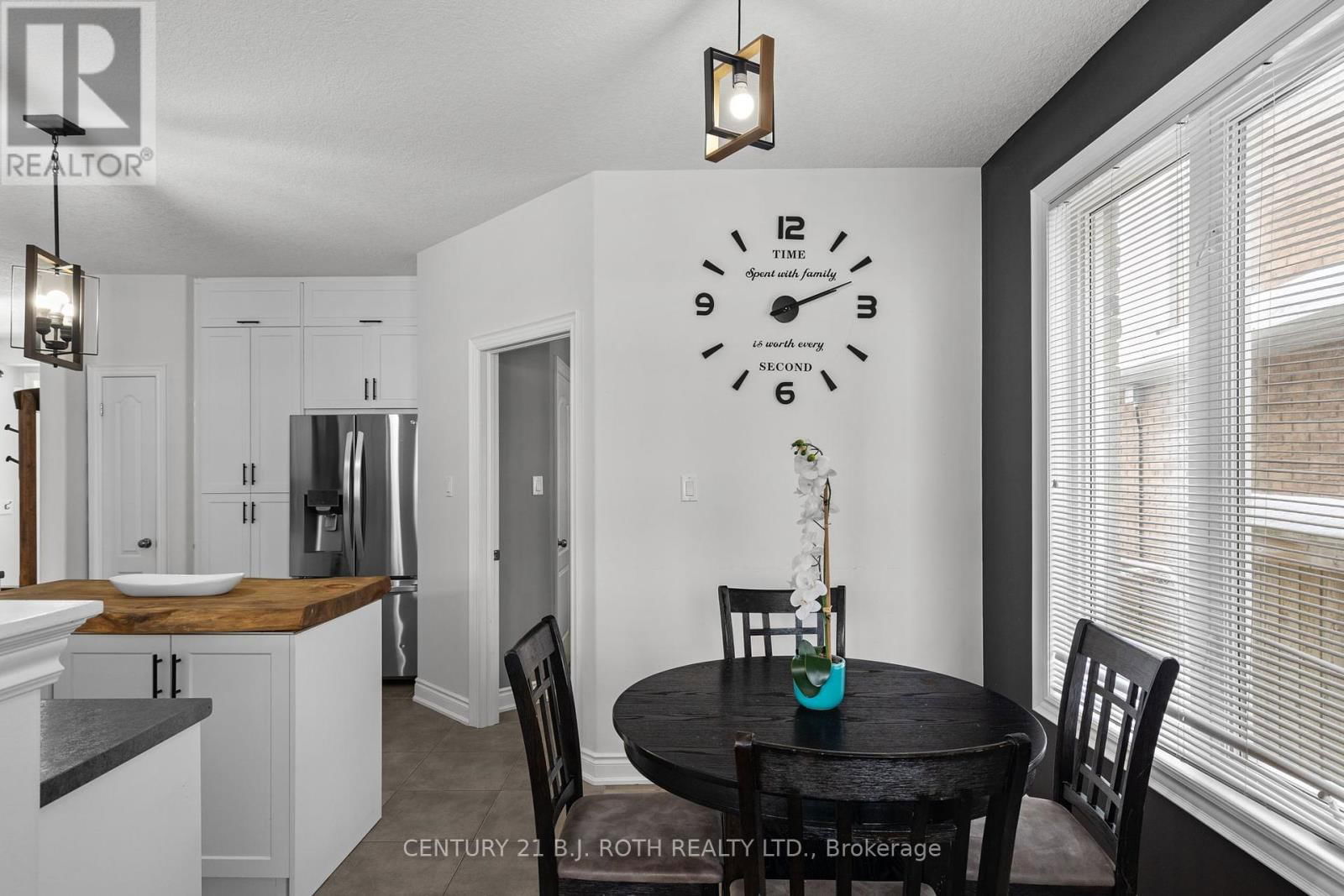 9 KIERLAND ROAD Image 9