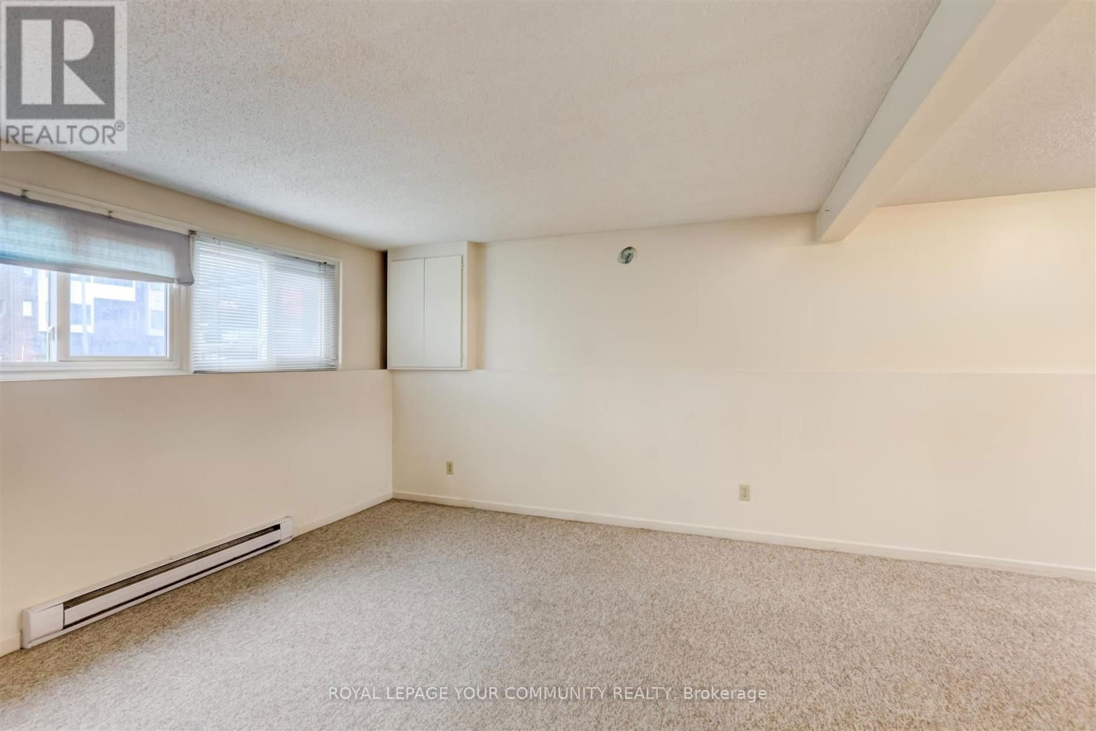 386 ESSA RD LOWER LEVEL ROAD Image 2