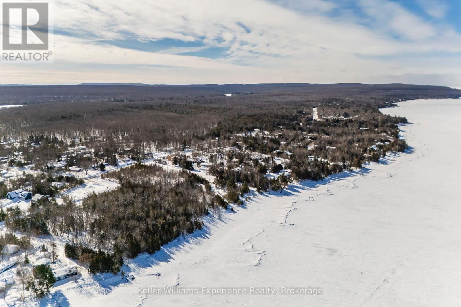 2442 CHAMPLAIN ROAD Image 24