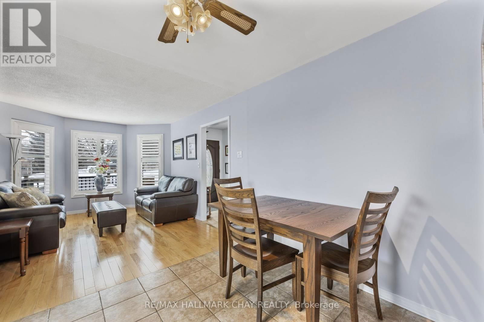 23 GRASETT CRESCENT Image 13