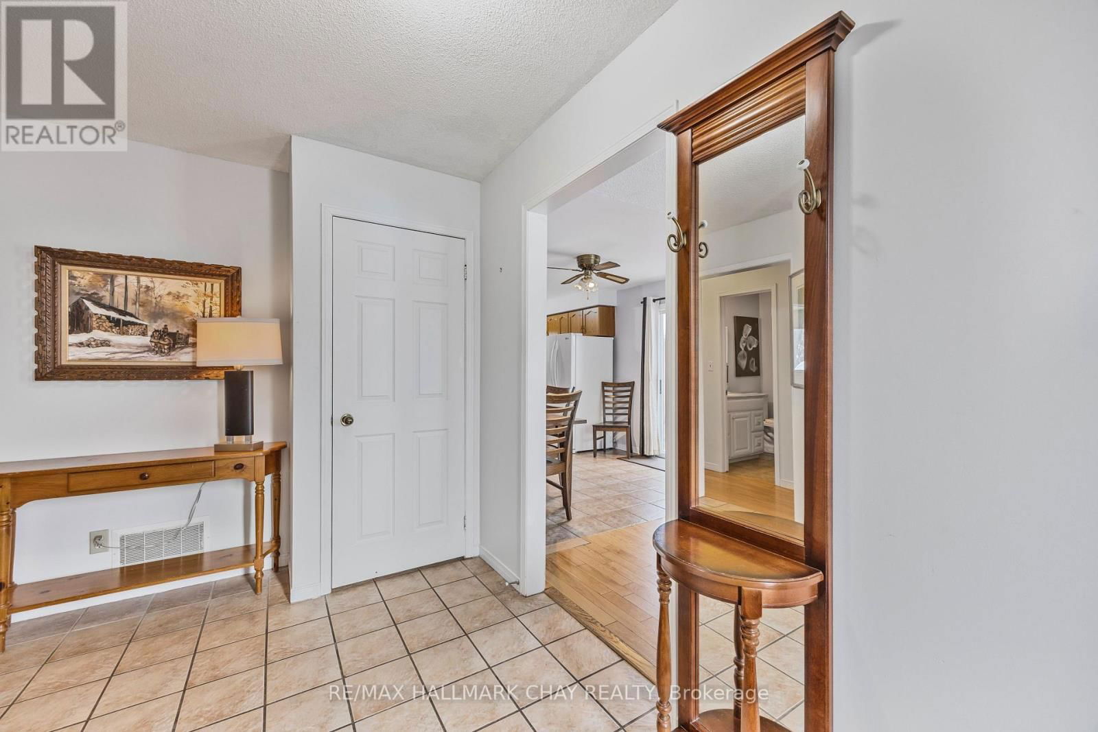 23 GRASETT CRESCENT Image 4