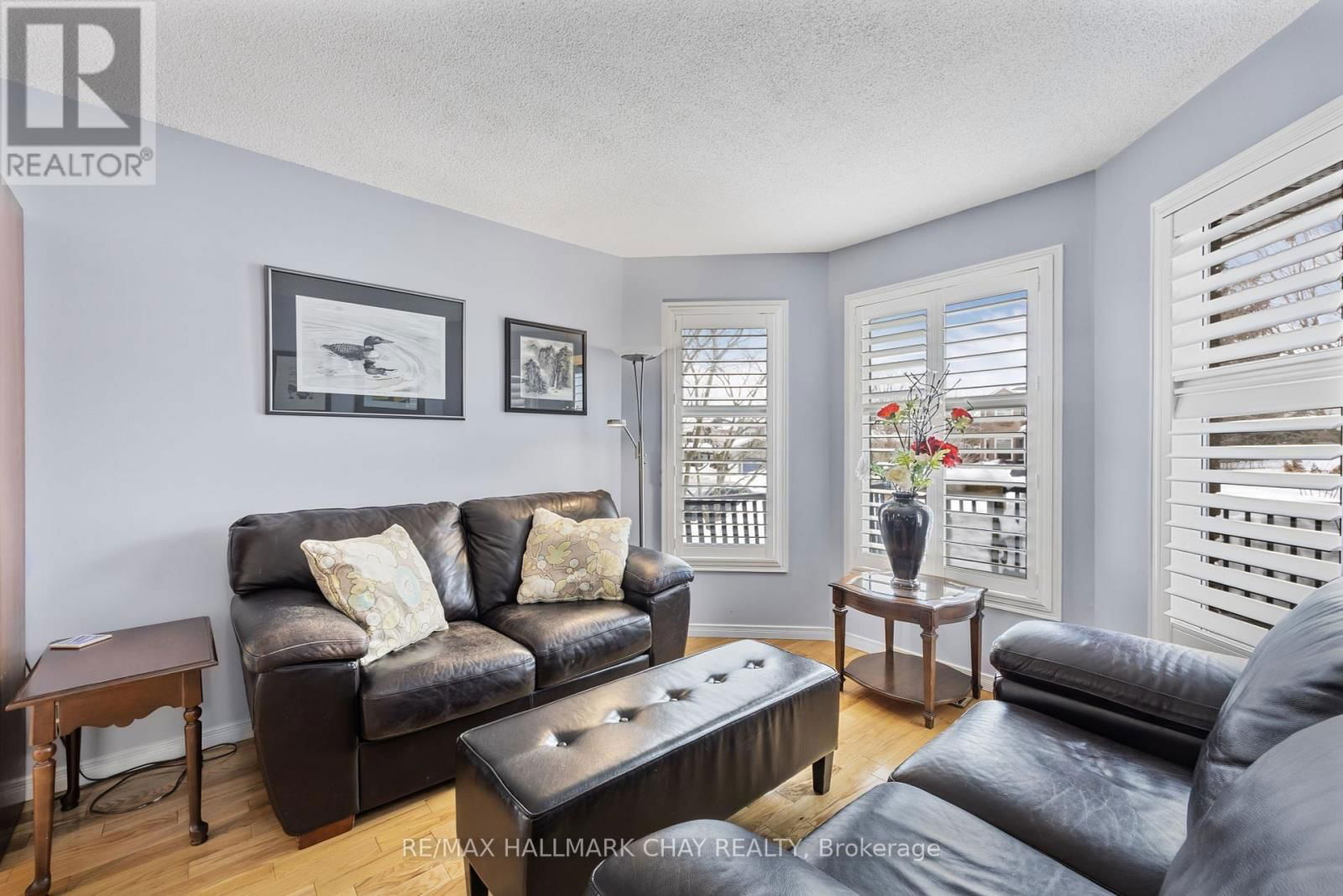 23 GRASETT CRESCENT Image 6
