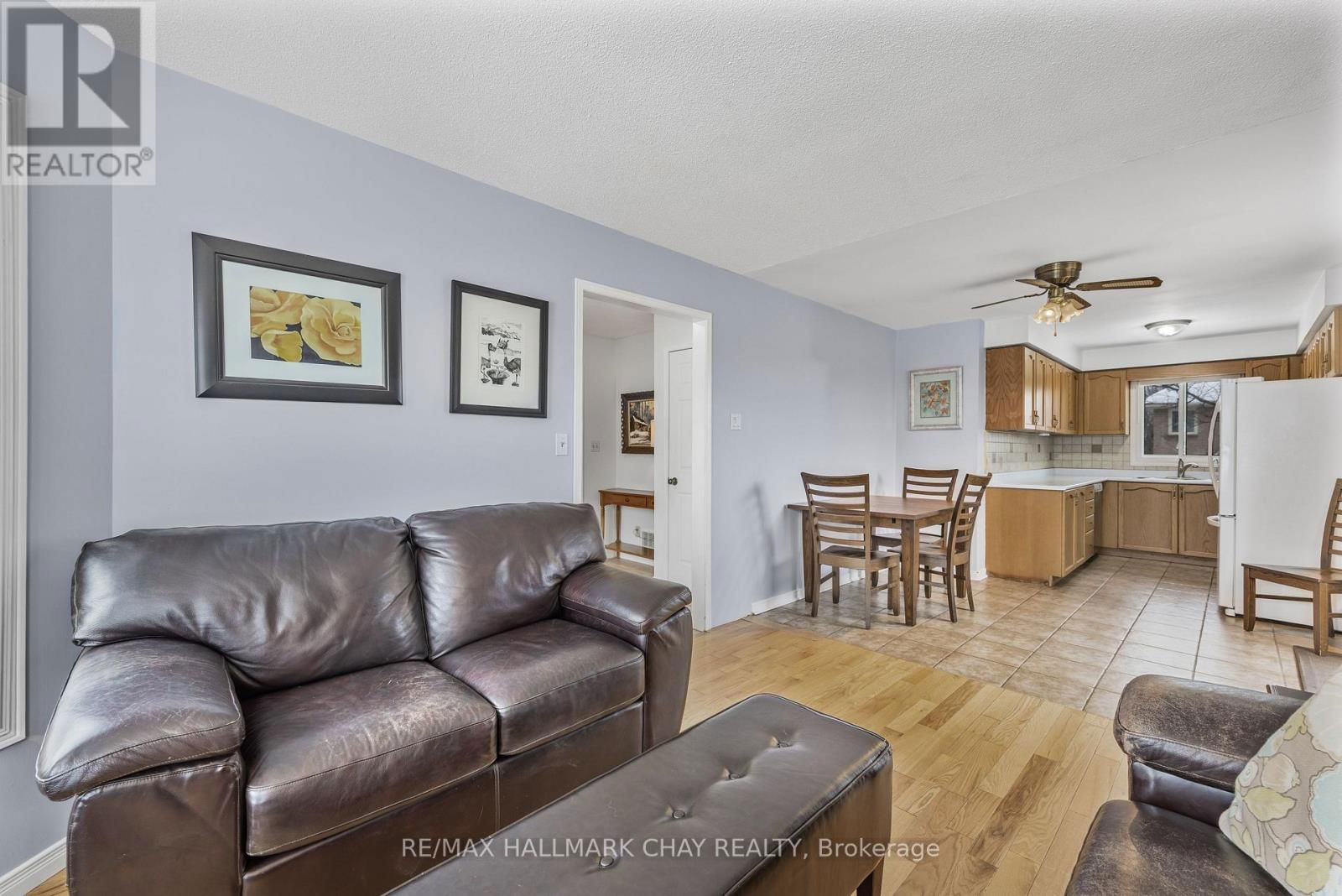23 GRASETT CRESCENT Image 9