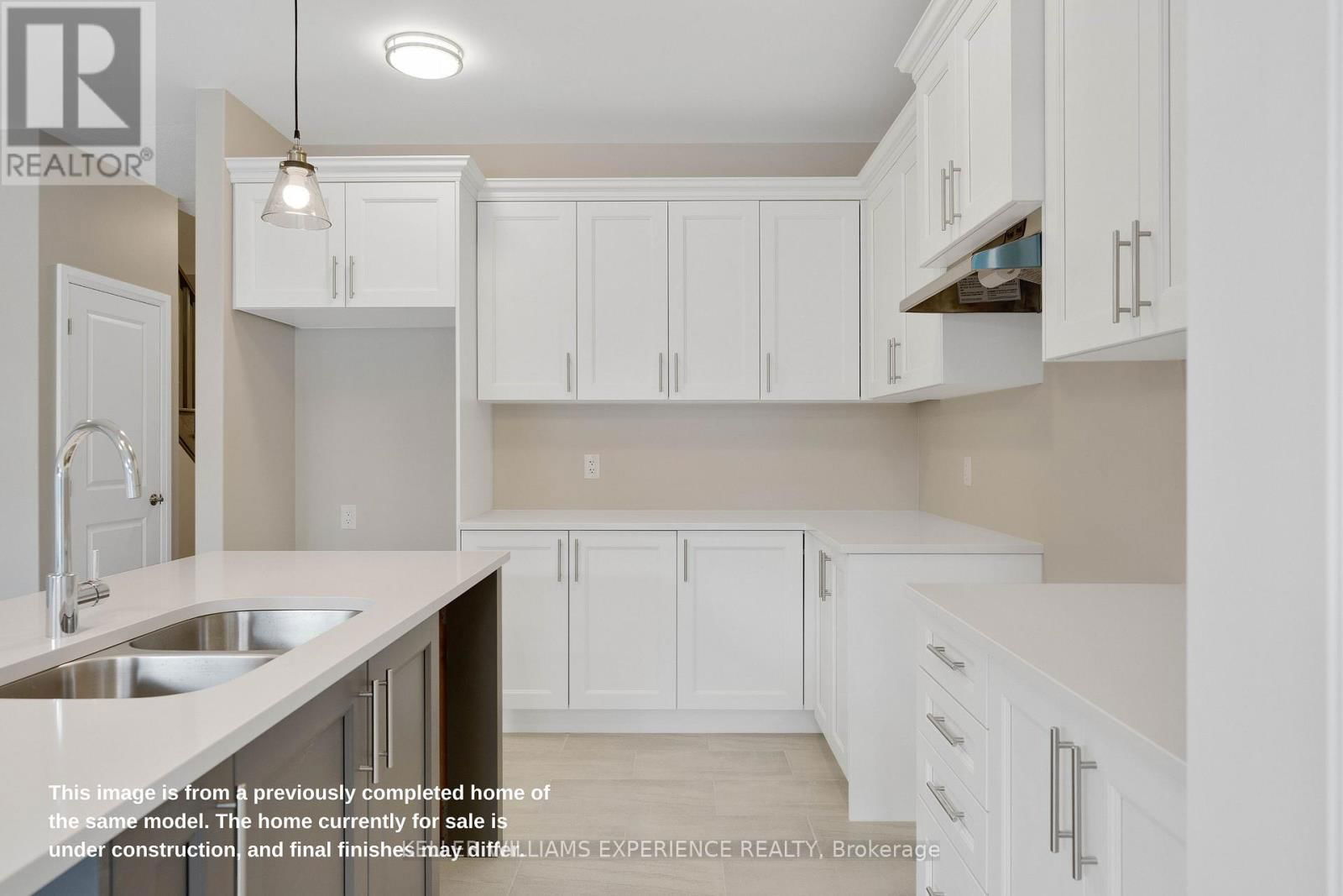 52 SAGEWOOD AVENUE Image 7