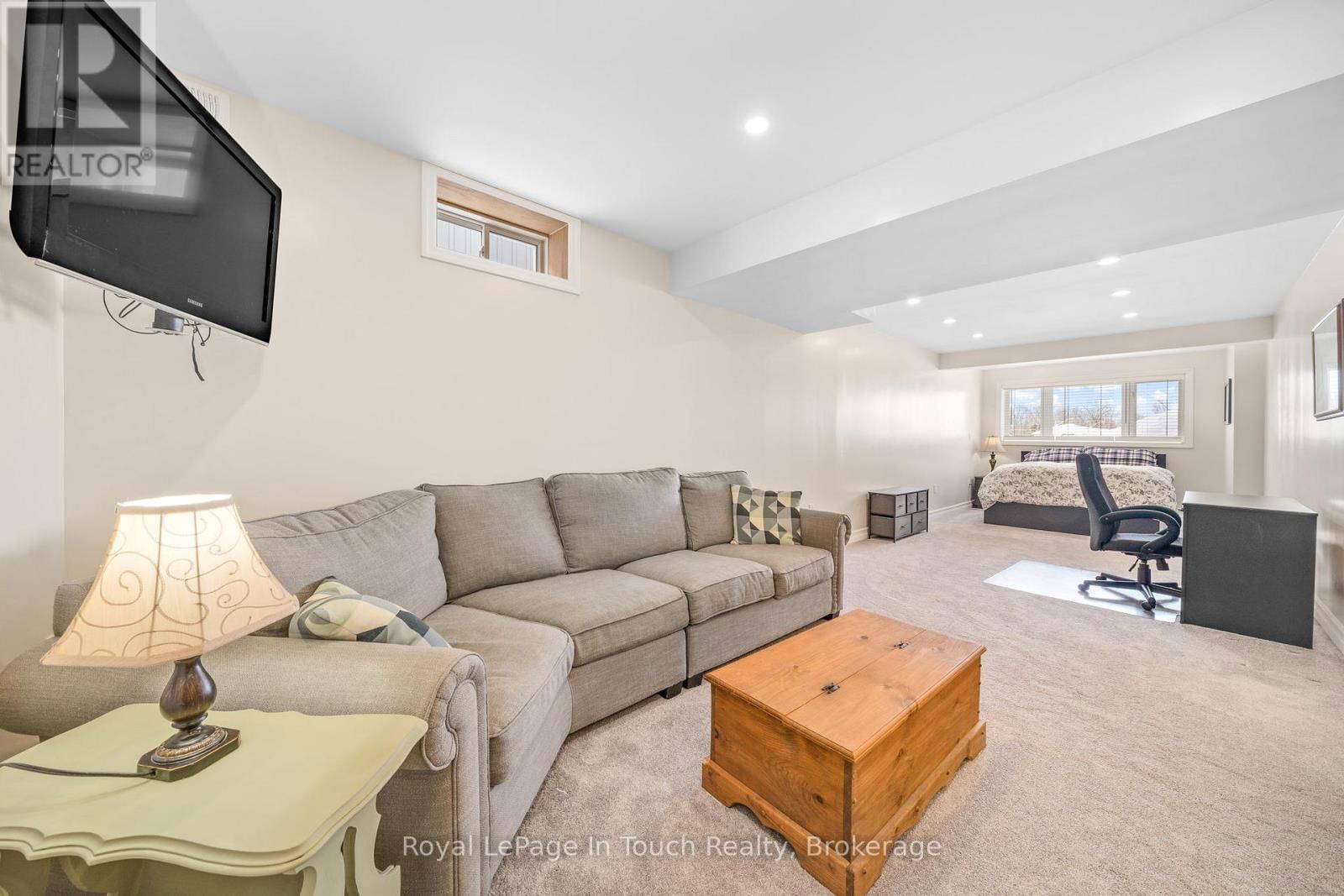15 RALPH DALTON BOULEVARD Image 29
