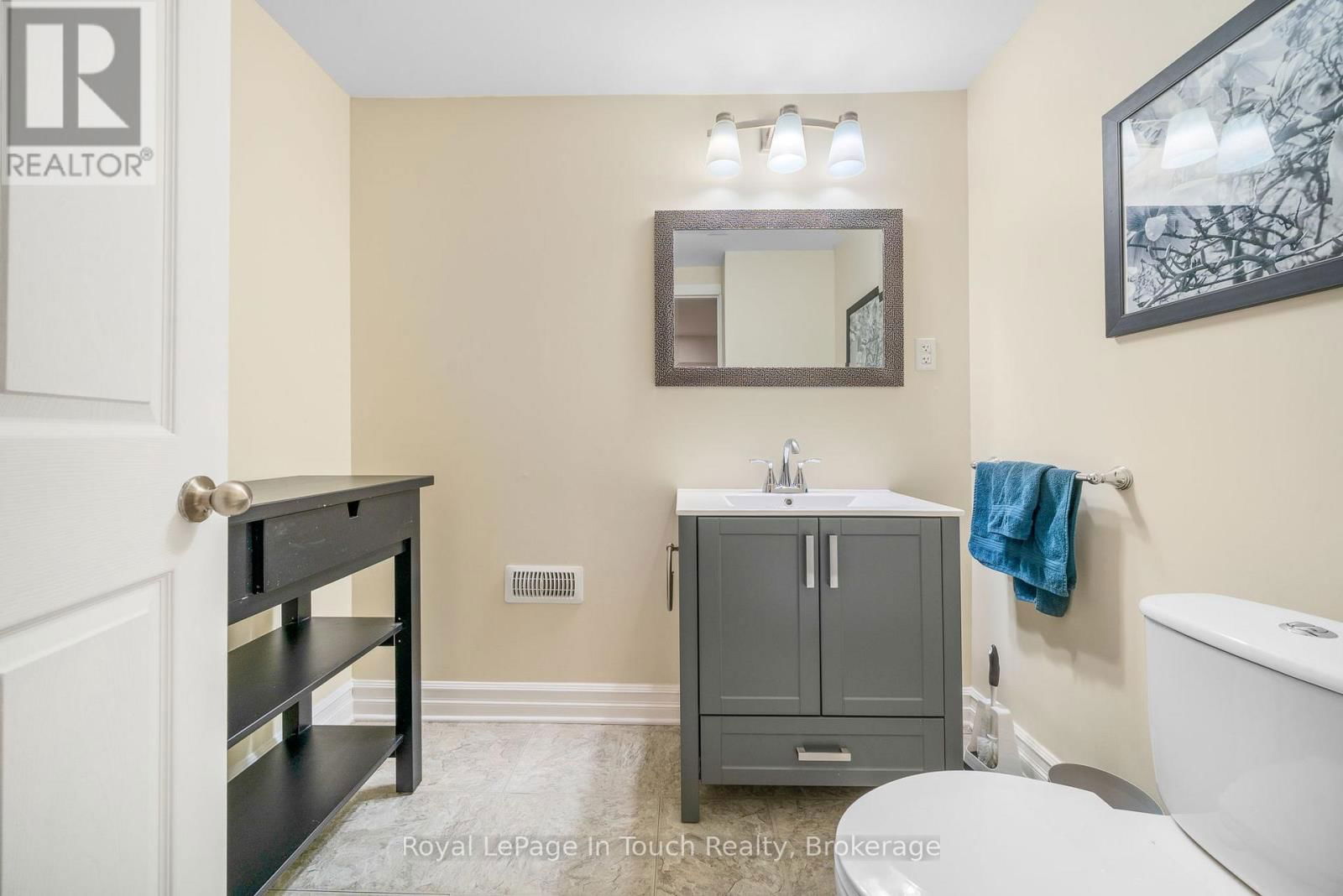 15 RALPH DALTON BOULEVARD Image 33