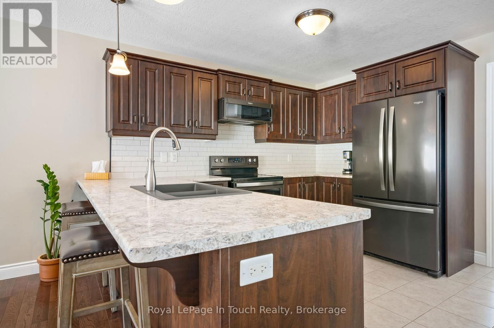 15 RALPH DALTON BOULEVARD Image 7