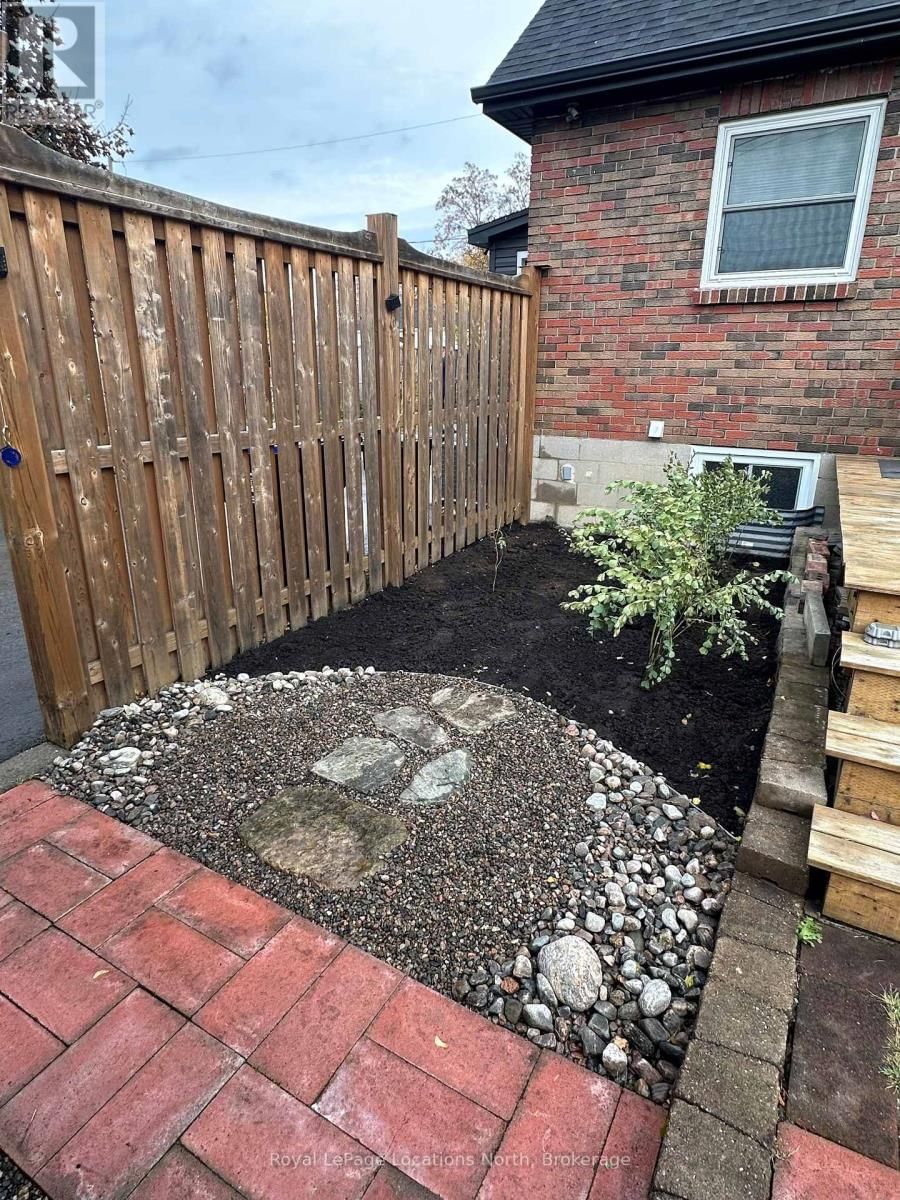 44 ST PETER STREET Image 15